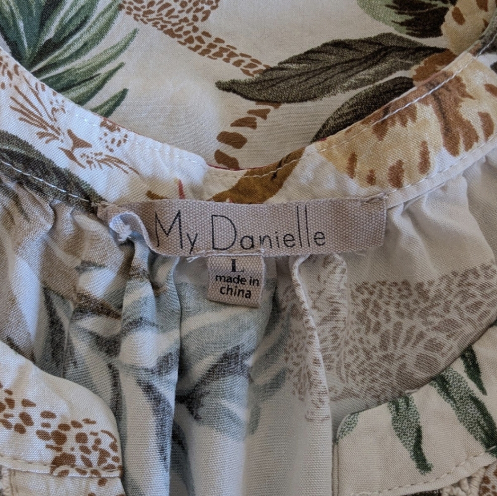 My Danielle Top - Picture 3 of 5